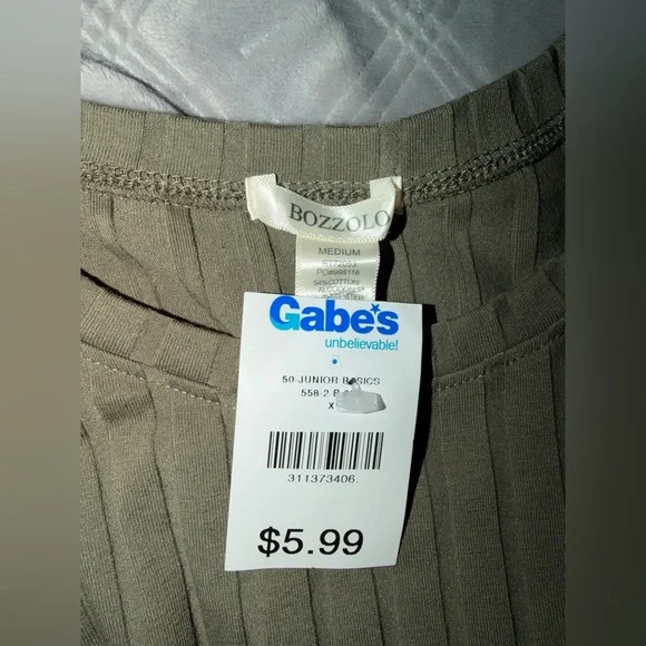 Bozzolo Olive Ribbed Short Sleeve Tee - Picture 3 of 3